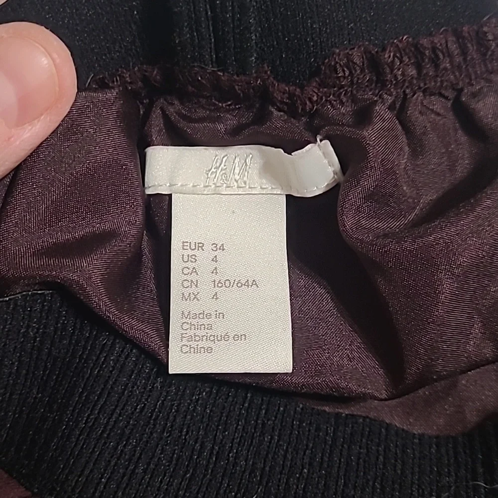 ☀️H&M eggplant chiffon long skirt ✨️ perfect for spring! - Picture 5 of 6